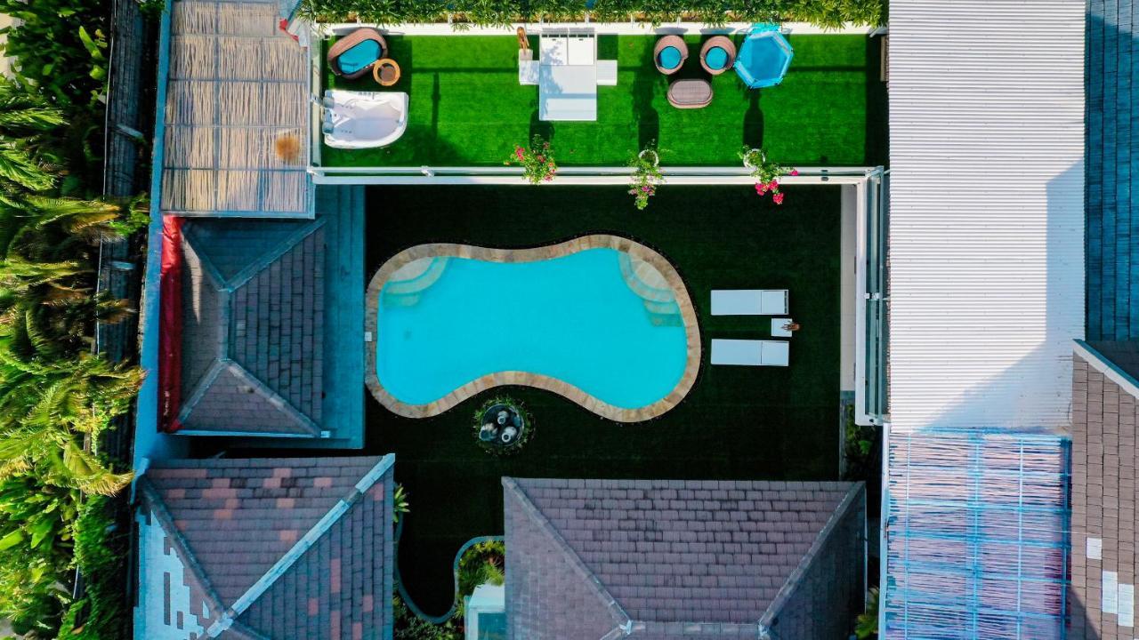 5 Bedroom Sultan Luxury Entertainment And Relaxation Villa Seminyak (Bali)