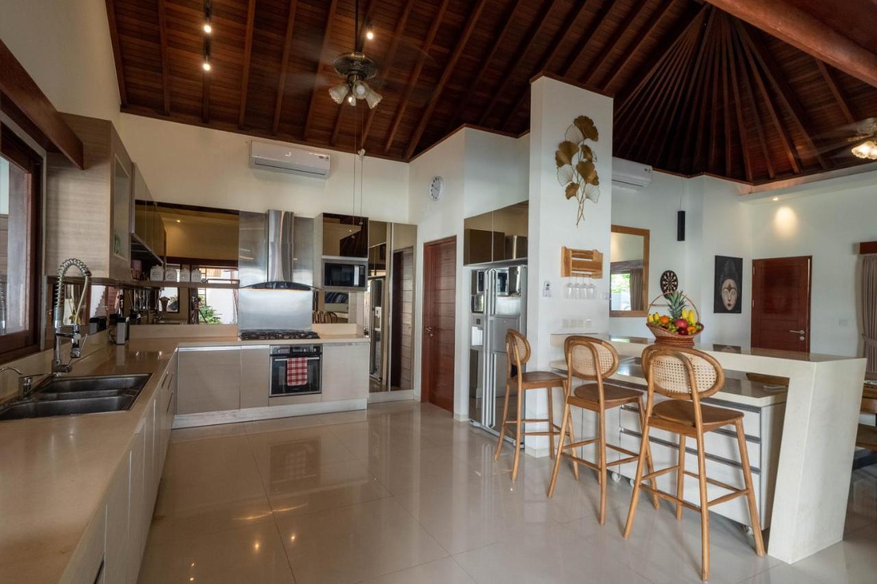 Villa 5 Bedroom Sultan Luxury Entertainment And Relaxation