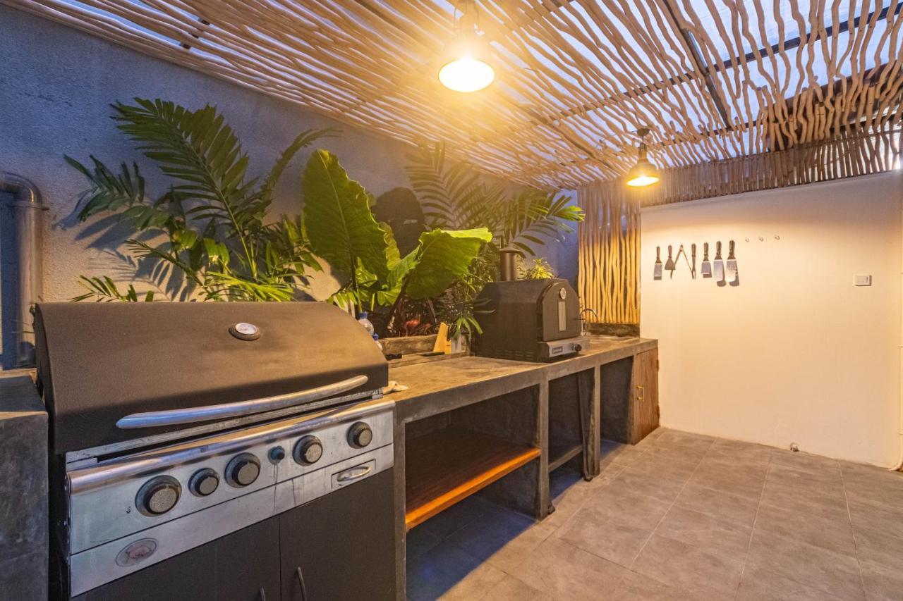 5 Bedroom Sultan Luxury Entertainment And Relaxation *